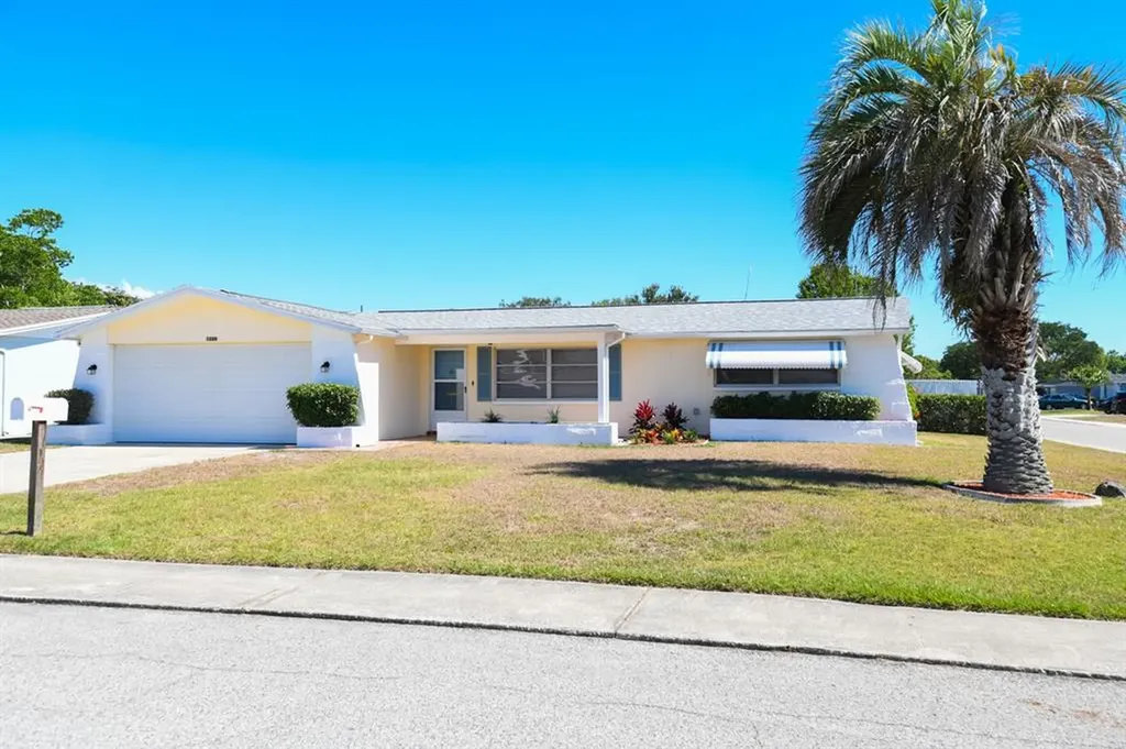 5220 Penguin Drive Holiday FL 34690