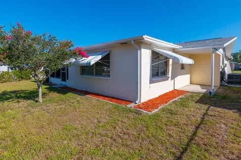 5220 Penguin Drive Holiday FL 34690