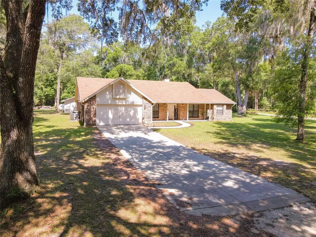 1050 E Wisconsin Avenue Orange City FL 32763