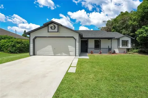 2612 Courtland Boulevard Deltona FL 32738