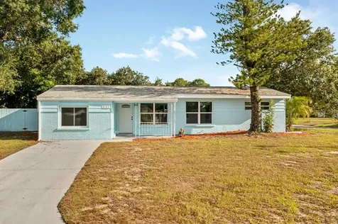 3105 19th Avenue W Bradenton FL 34205