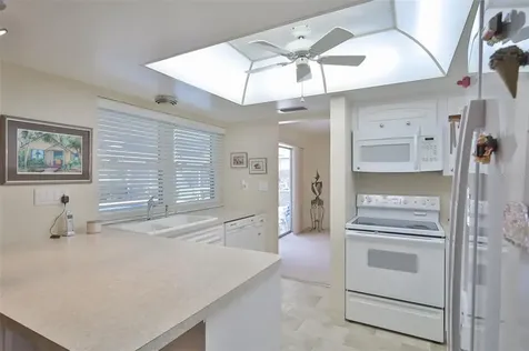 6977 Greenbrier Drive Seminole FL 33777