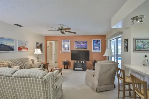 6977 Greenbrier Drive Seminole FL 33777