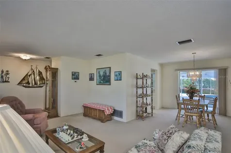 6977 Greenbrier Drive Seminole FL 33777