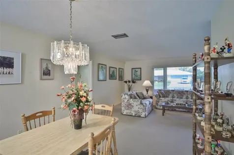 6977 Greenbrier Drive Seminole FL 33777