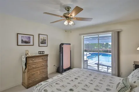 6977 Greenbrier Drive Seminole FL 33777