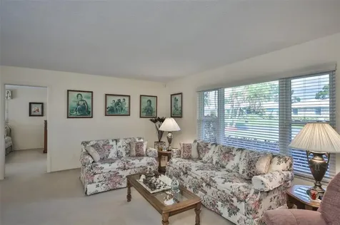 6977 Greenbrier Drive Seminole FL 33777