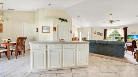 2937 Evans Way Kissimmee FL 34758