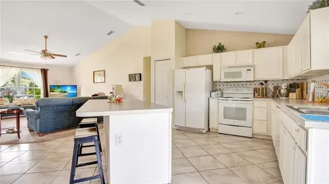 2937 Evans Way Kissimmee FL 34758