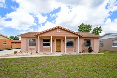 4908 Holiday Drive Tampa FL 33615