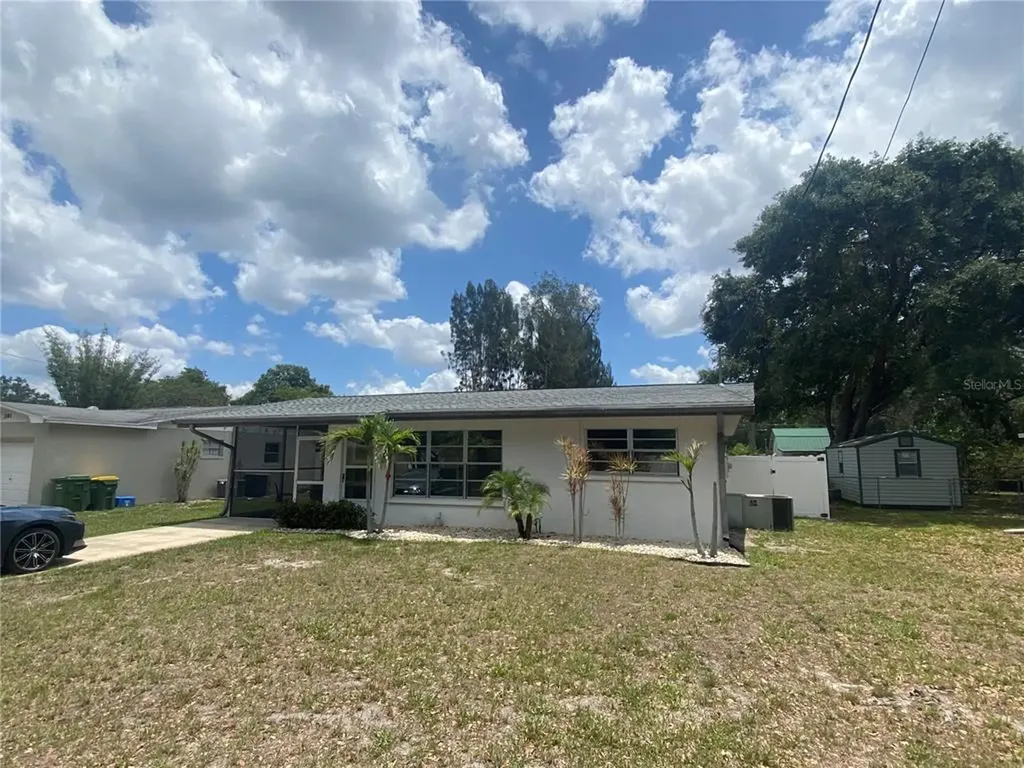 325 Parkland Avenue Sarasota FL 34232