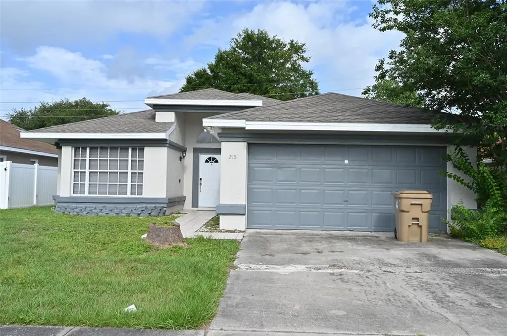 215 Hidden Springs Circle Kissimmee FL 34743