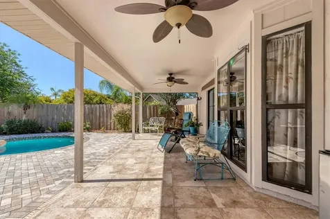 4665 31st Court E Bradenton FL 34203