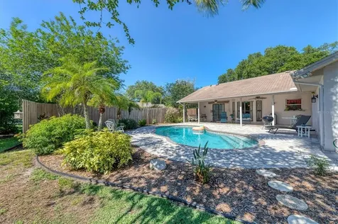 4665 31st Court E Bradenton FL 34203