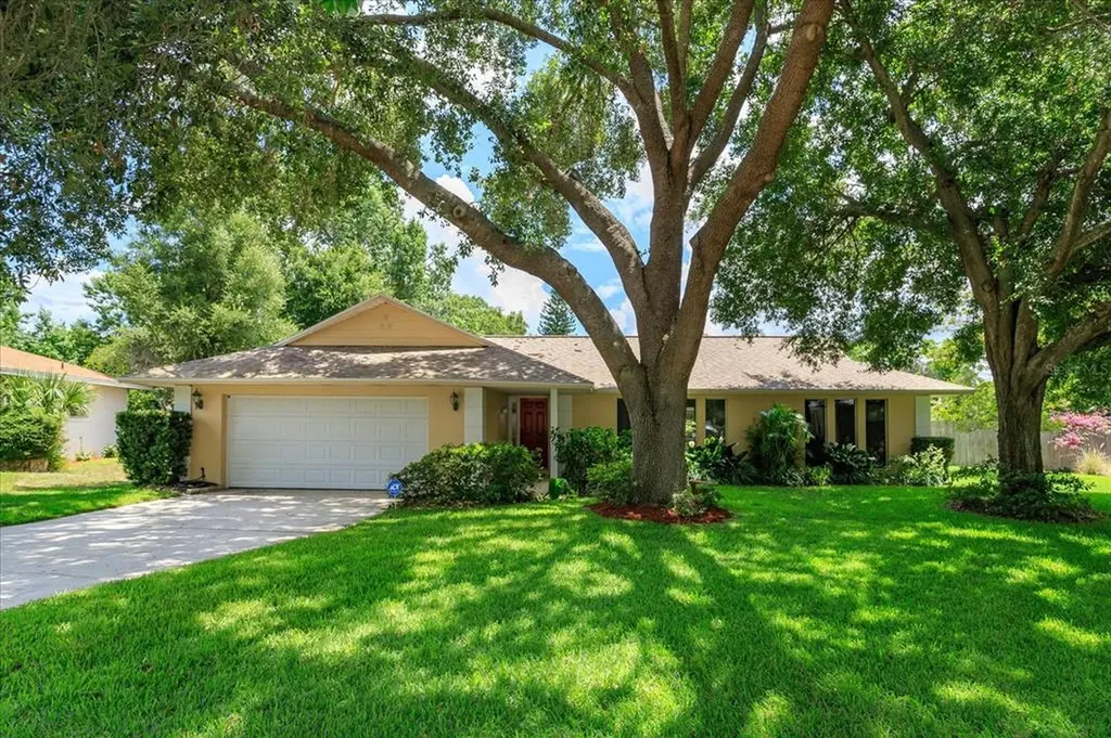 8558 Clover Court Orlando FL 32819