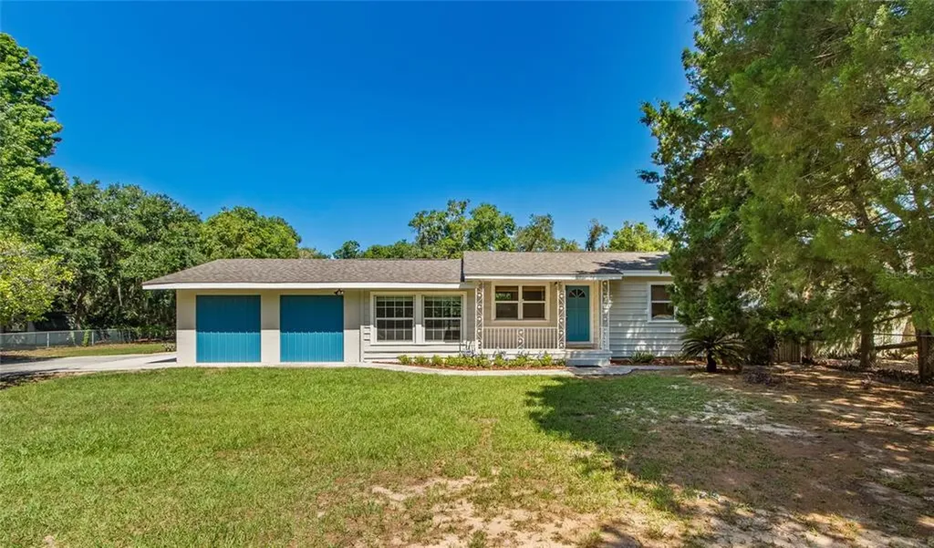 823 Dora Avenue Tavares FL 32778