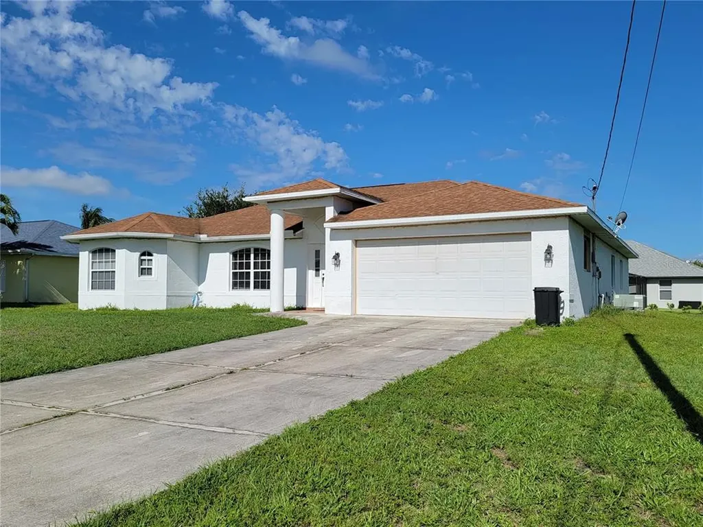 1024 SE 5th Court Cape Coral FL 33990