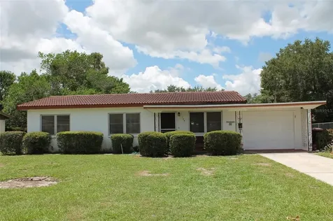126 Alvina Avenue Lake Wales FL 33853