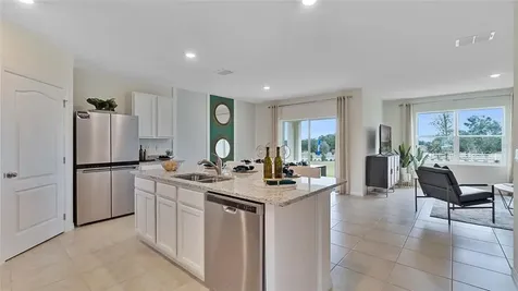 2677 Rowan Street Tavares FL 32778