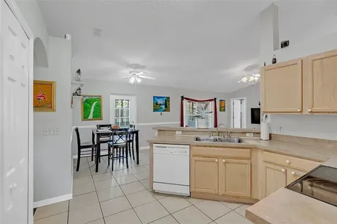 816 Benton Lake Drive S Deland FL 32724