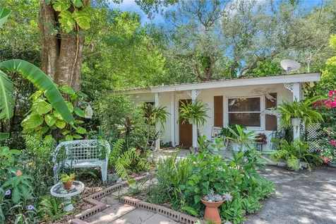 1732 W Perdiz Street Tampa FL 33612