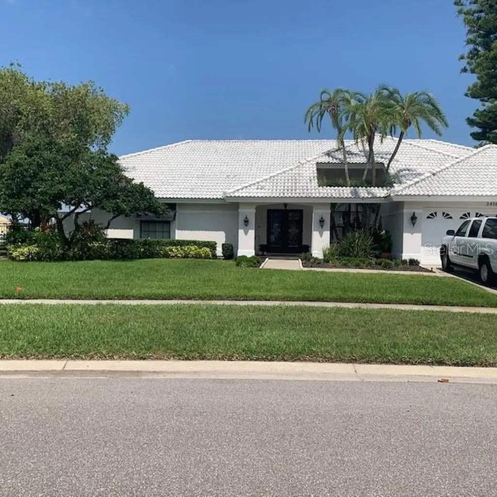 5816 Cruiser Way Tampa FL 33615