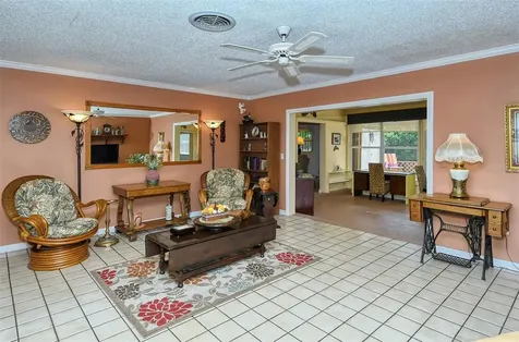 7305 Connecticut Avenue Sarasota FL 34243
