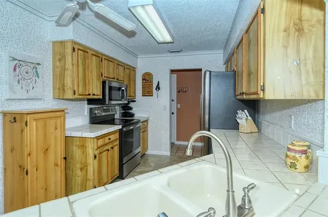 7305 Connecticut Avenue Sarasota FL 34243
