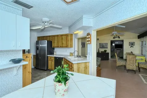 7305 Connecticut Avenue Sarasota FL 34243