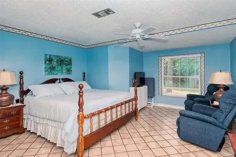 7305 Connecticut Avenue Sarasota FL 34243