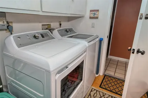 7305 Connecticut Avenue Sarasota FL 34243