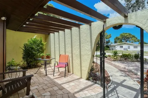 7305 Connecticut Avenue Sarasota FL 34243