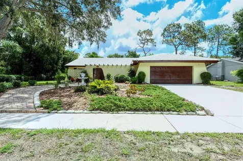 7305 Connecticut Avenue Sarasota FL 34243