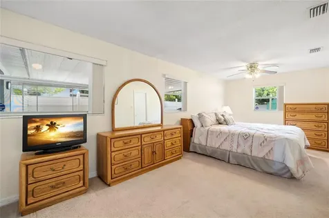 4040 68th Avenue N Pinellas Park FL 33781