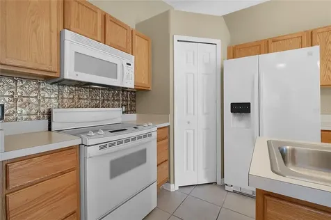 2706 Windsor Heights Street Deltona FL 32738