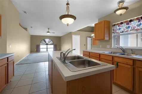 2706 Windsor Heights Street Deltona FL 32738