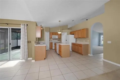 2706 Windsor Heights Street Deltona FL 32738