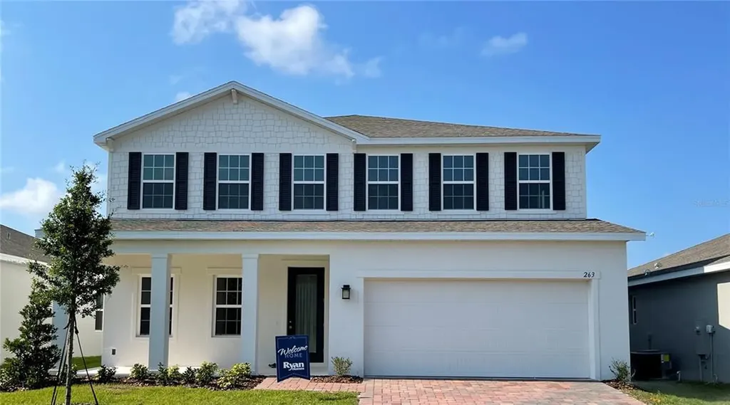 263 August Fern Loop Mount Dora FL 32757