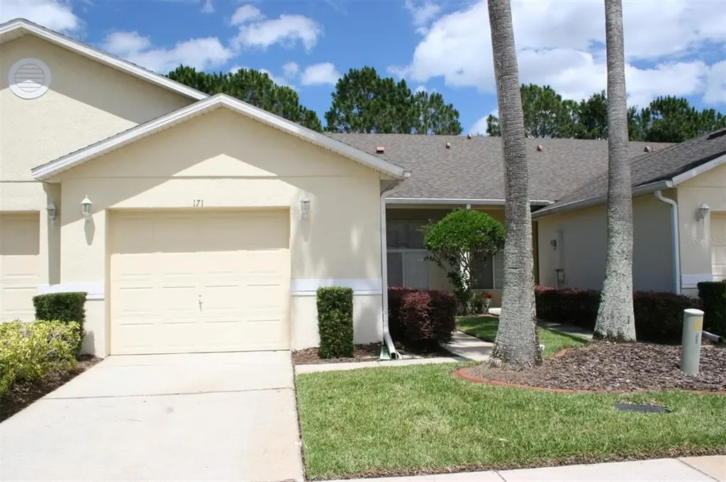 171 Club Villas Lane Kissimmee FL 34744