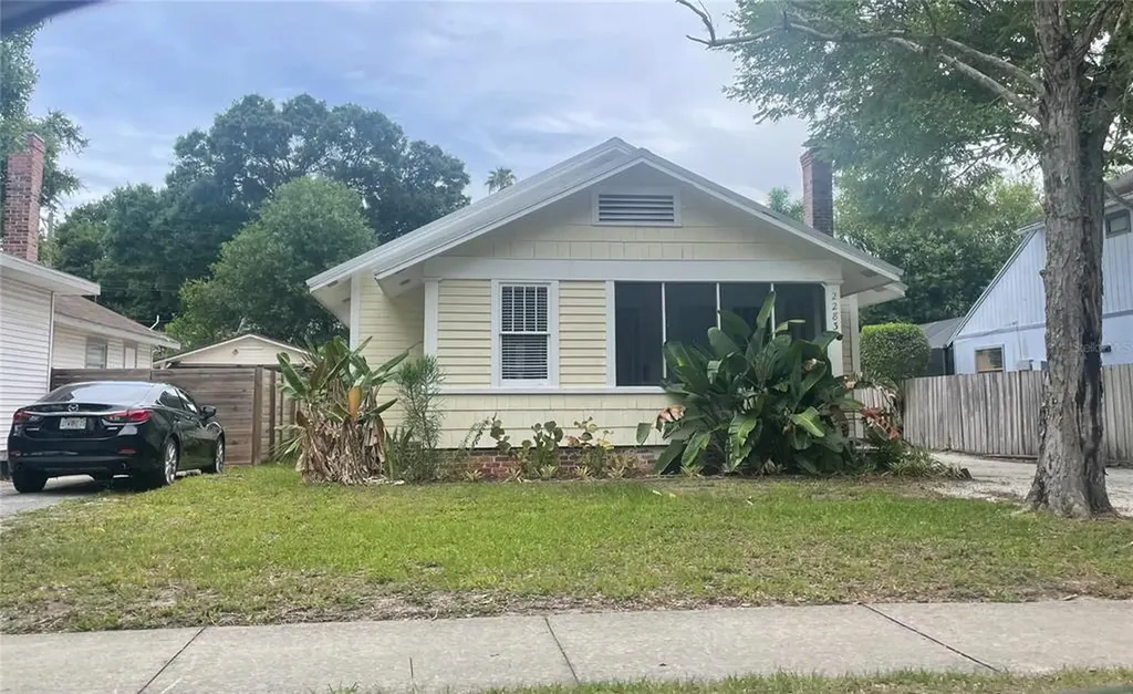 2283 Hillview Street Sarasota FL 34239