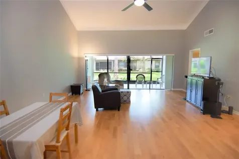 448 Meadowood Boulevard Fern Park FL 32730