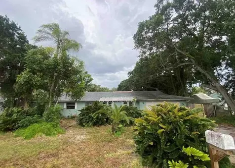 409 Wayne Avenue Indialantic FL 32903