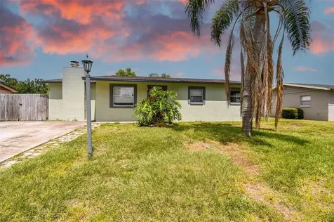 9479 Golden Grove Street Seminole FL 33772