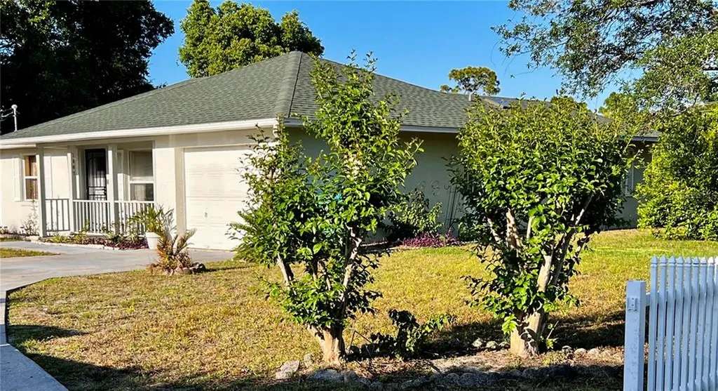 1687 Whipple Drive Deltona FL 32738