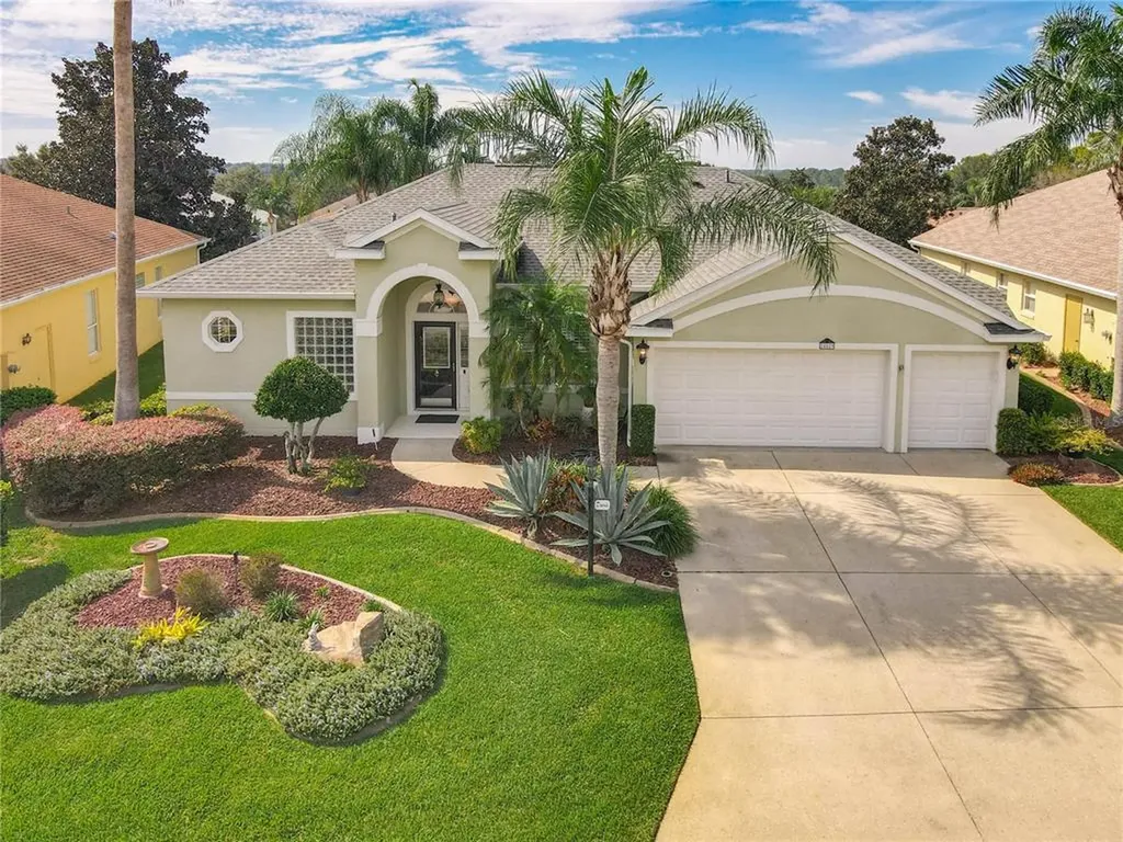 24529 Parlange Court Leesburg FL 34748