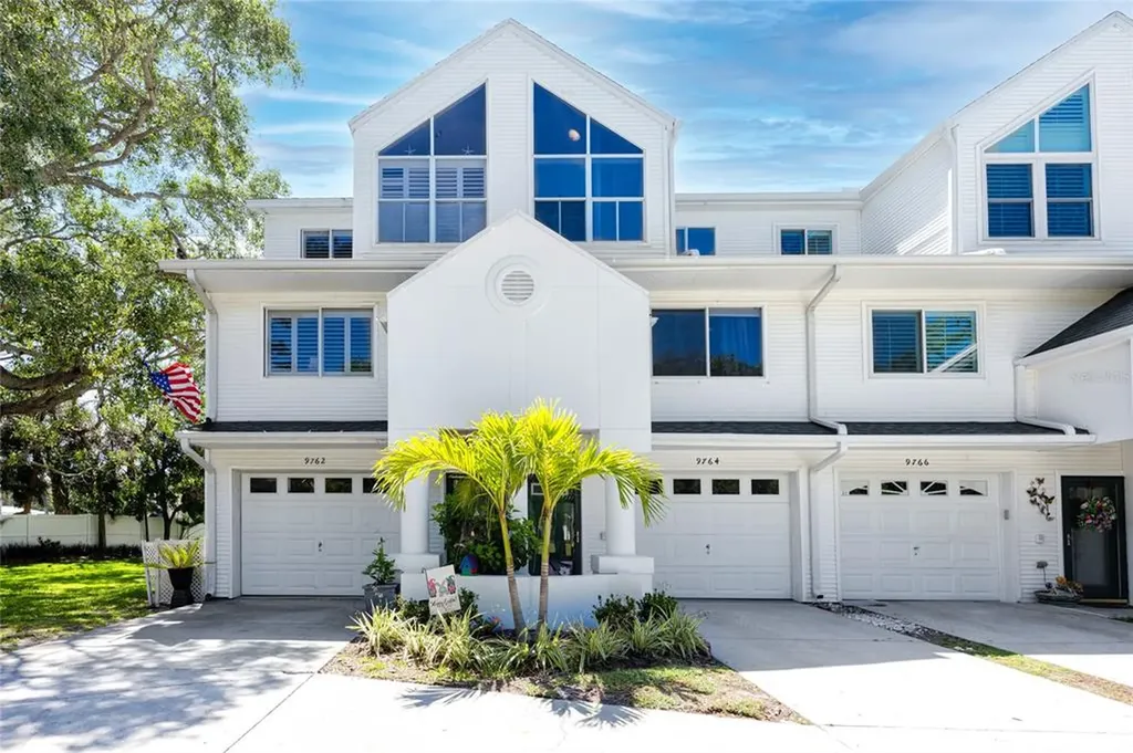 9764 Indian Key Trail Seminole FL 33776