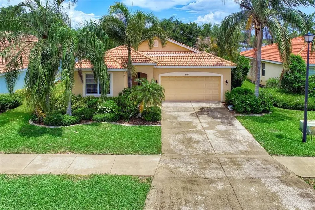 6360 Falcon Lair Drive North Port FL 34287