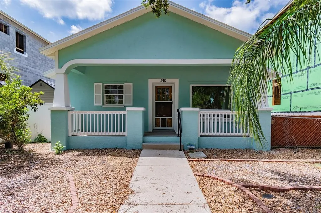 510 13th Avenue S St Petersburg FL 33701