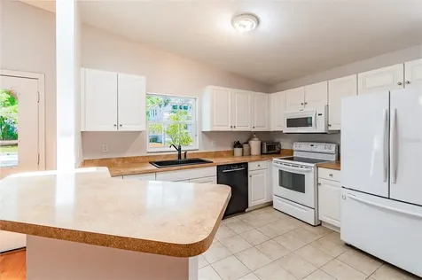 510 13th Avenue S St Petersburg FL 33701