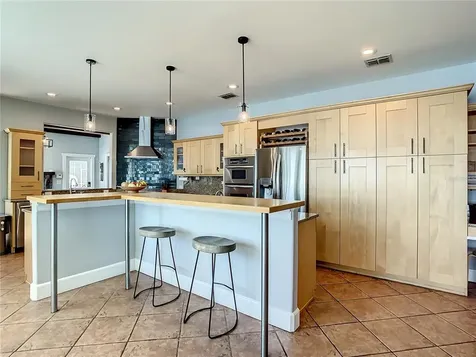 15201 Leith Walk Lane Tampa FL 33618